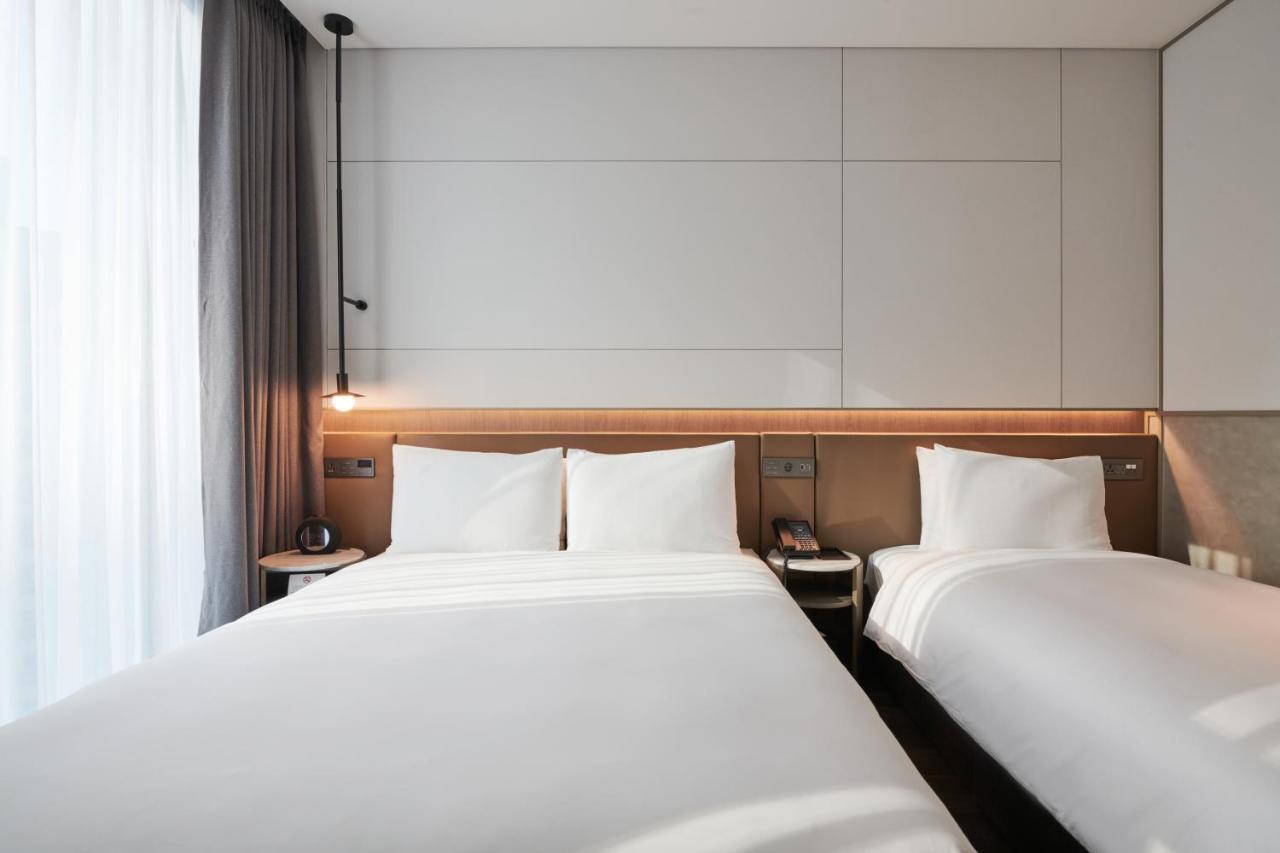 Nine Tree Premier Rokaus Hotel Seoul Yongsan Esterno foto